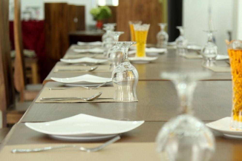 The Queensburry City Hotel Нувара-Елія Екстер'єр фото