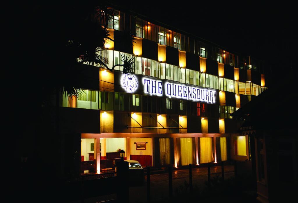 The Queensburry City Hotel Нувара-Елія Екстер'єр фото